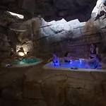 Luksusowy Z Jaskinia - Osada Jaworzyny Alpstuga